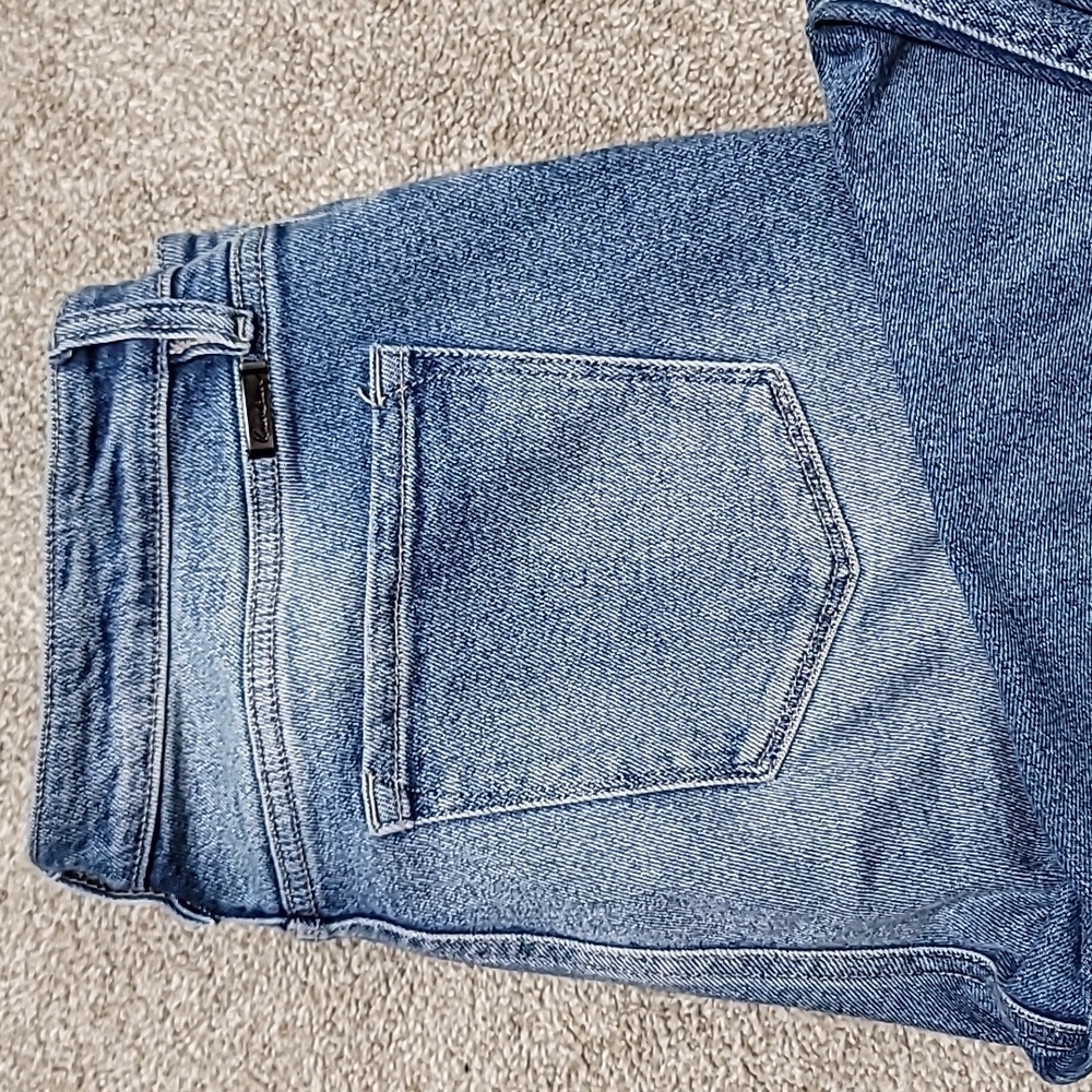 KanCan High Rise Ripped Cropped Jean - Picture 4 of 9